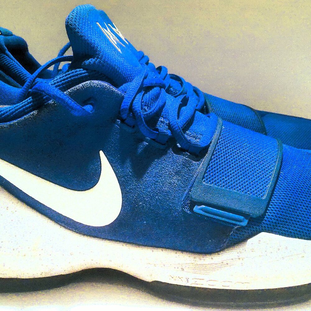 Men's Nike PG 1 Flip the Switch, Size 11.5, good condition